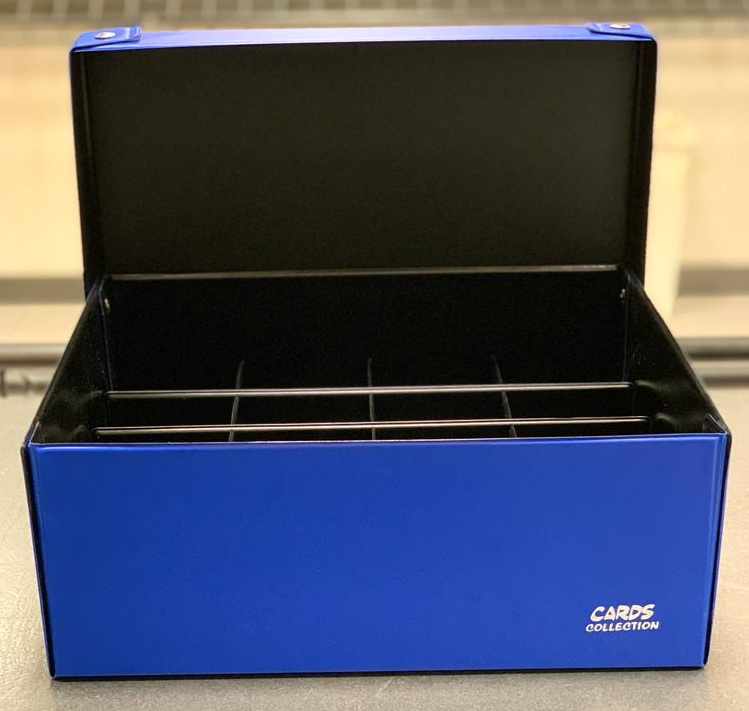 Cards Collection - Scatola per Bustine da 20 spazi Electric Blue/Black