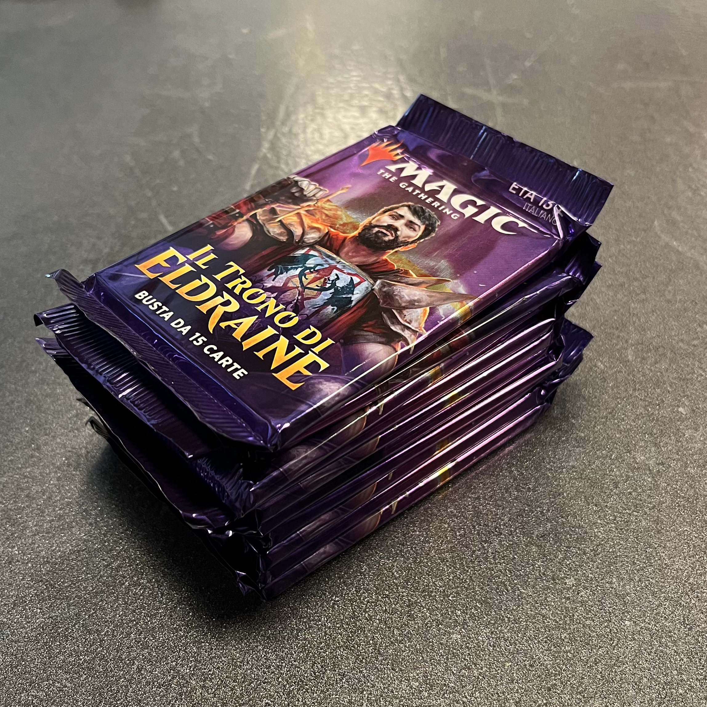 Il Trono di Eldraine ITA - 10x Busta da 15 carte