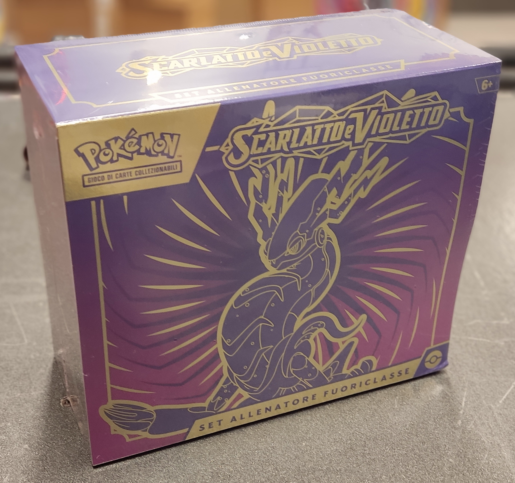 Scarlatto e Violetto ITA - Set Allenatore Fuoriclasse Miraidon (viola)